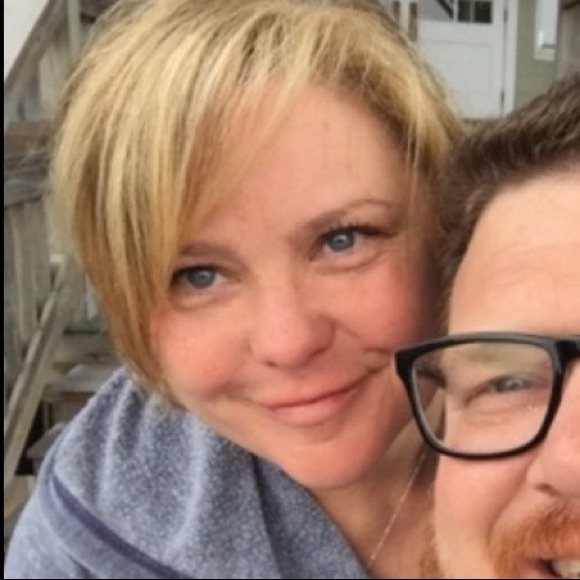 Meet your Posher, Victoria - Picture 1 of 8